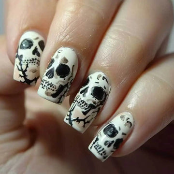 24 Halloween Fake Nails Ideas | Scary Skull Print Fake Nails for Women