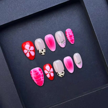 10pcs Short Trendy Almond Nail Designs