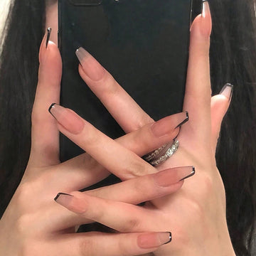 24PCS Medium coffin black french fake nail