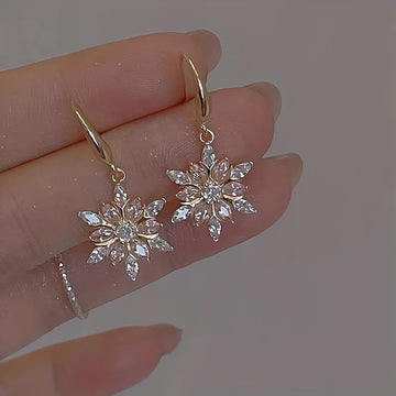 1 Pair Snowflake Earrings - Minimalist Alloy Christmas Jewelry (Hypoallergenic & Lightweight)
