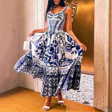 Boho Chic Sleeveless Maxi Dress with Elegant Floral Design