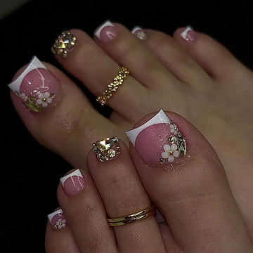 White French Nude Pink Short Fake Toenails