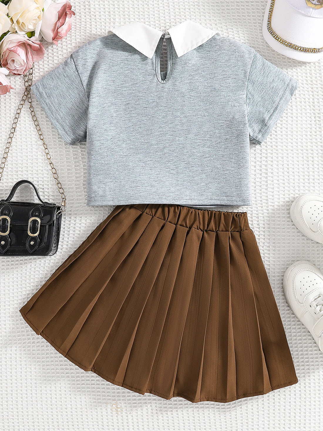 New Summer Girls' Preppy Style Outfit - Breathable V-Neck Tee Solid Pleated Skirt 2-Piece Set School Chic Children's Clothing