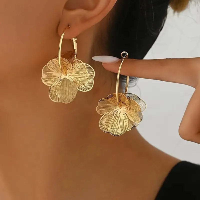 Golden Double-Layer Hollow Flower Hoop Earring for Women | Vintage Earrings