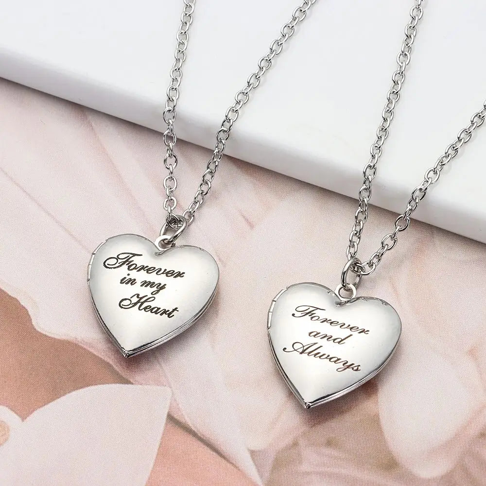 Silver Color Love Heart pendant for girlfriend | Openable Photo Frame Glossy Family Pet Picture Necklace