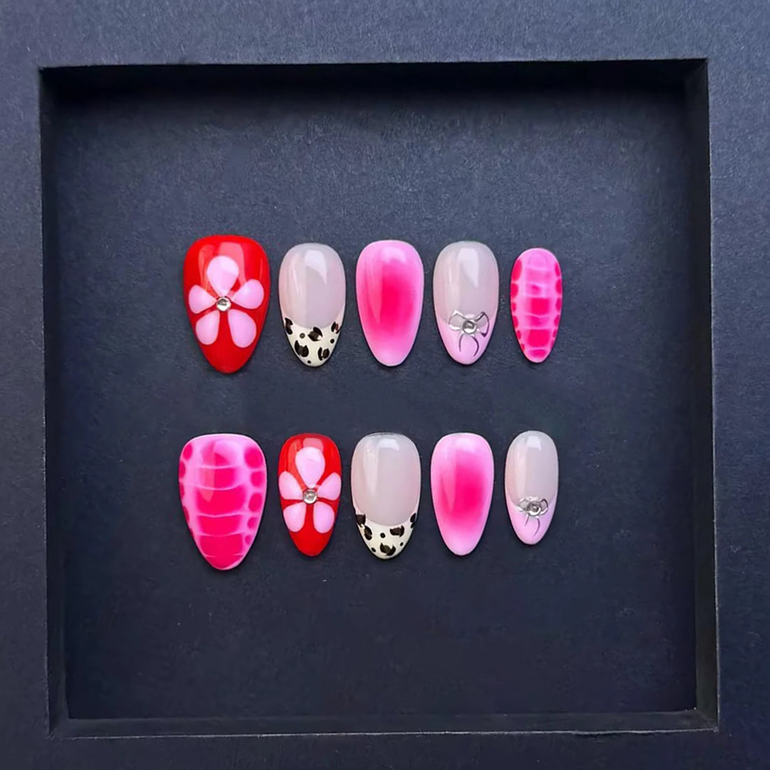 10pcs Short Trendy Almond Nail Designs