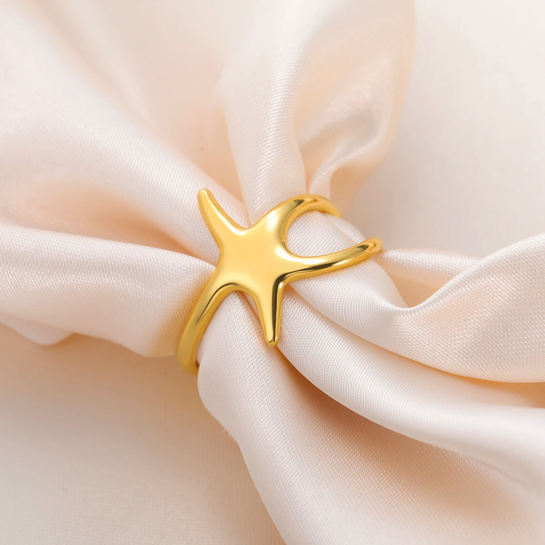 Unift Fashion Gold Plated Metal Star Finger Ring for Women | Adjustable Minimalist Jewelry Gift