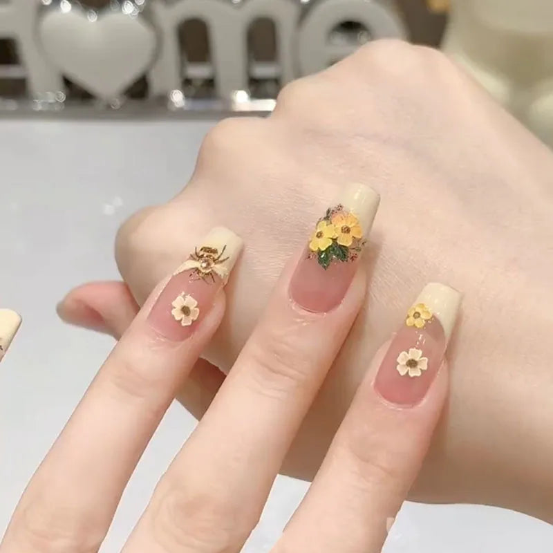 10 Spring Nails With Bees | Small Bees Flowers Fake Nail | Nail for Women