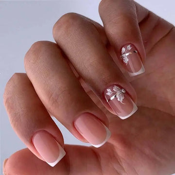 24 Pink Nails For School Short With White Edge French Flower Design Press on Fake Nails