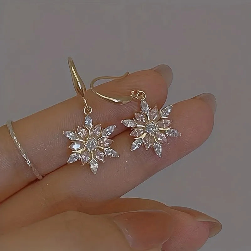 1 Pair Snowflake Earrings - Minimalist Alloy Christmas Jewelry (Hypoallergenic & Lightweight)