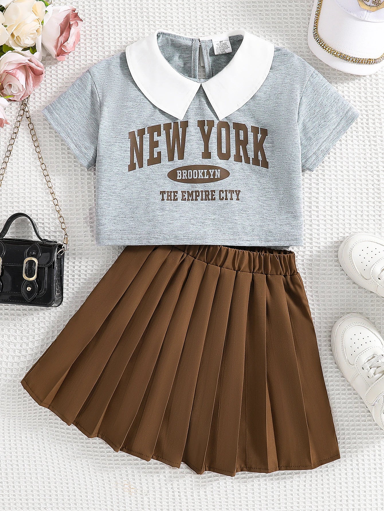 New Summer Girls' Preppy Style Outfit - Breathable V-Neck Tee Solid Pleated Skirt 2-Piece Set School Chic Children's Clothing