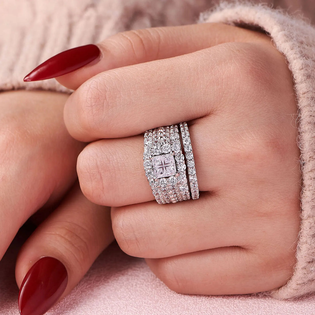 Newshe Halo Wedding Rings For Women 4 Carats Cross Cut AAAAA Zircon Classic Jewelry 925 Sterling Silver Engagement Ring Set