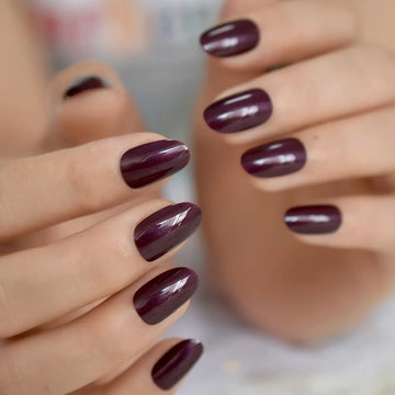 4 Nails Color Ideas | come with an accessories pakage simple design for daily